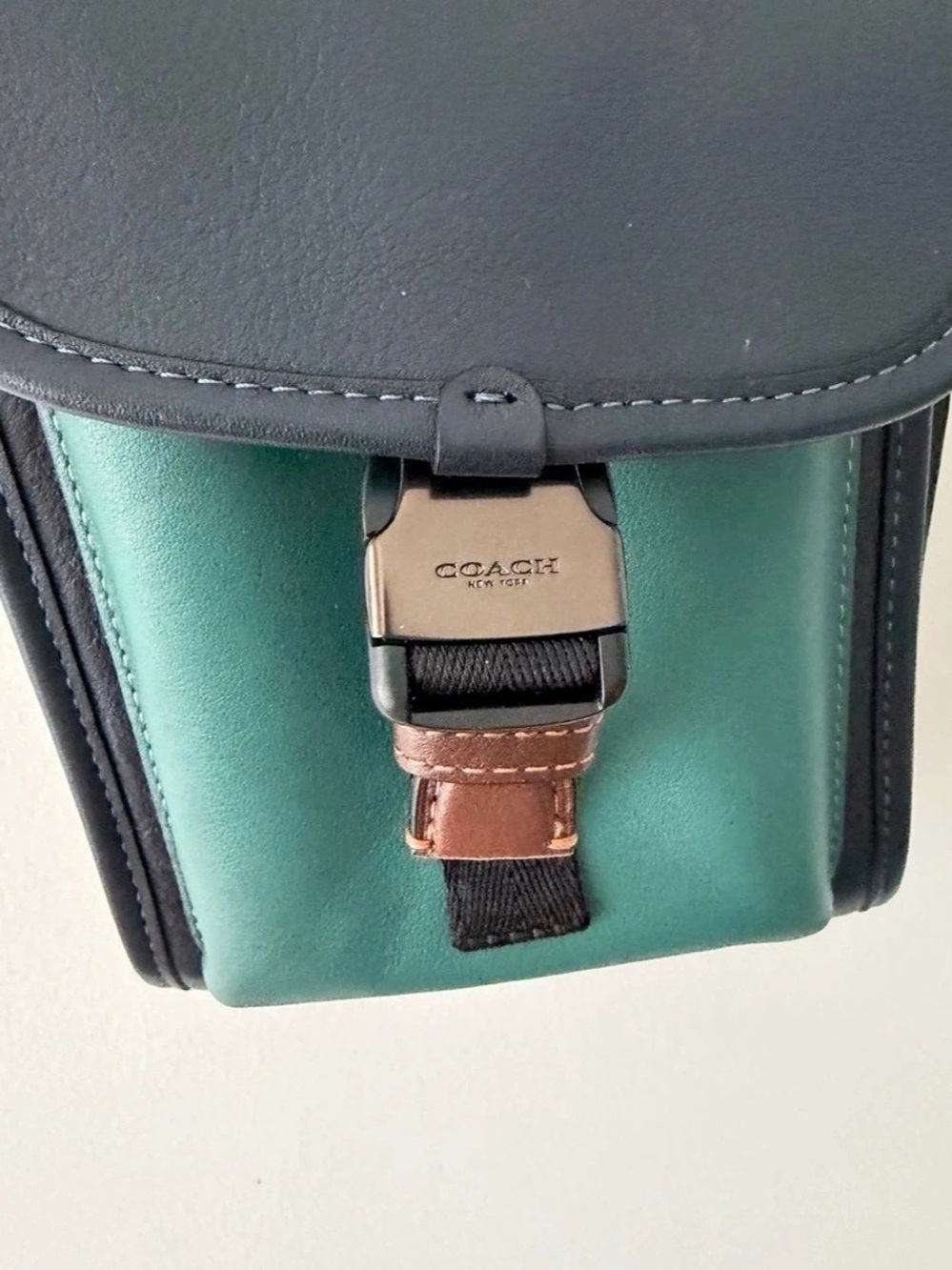 Coach Charter North/South Crossbody Colorblock Design Bag - Picture 2 of 8